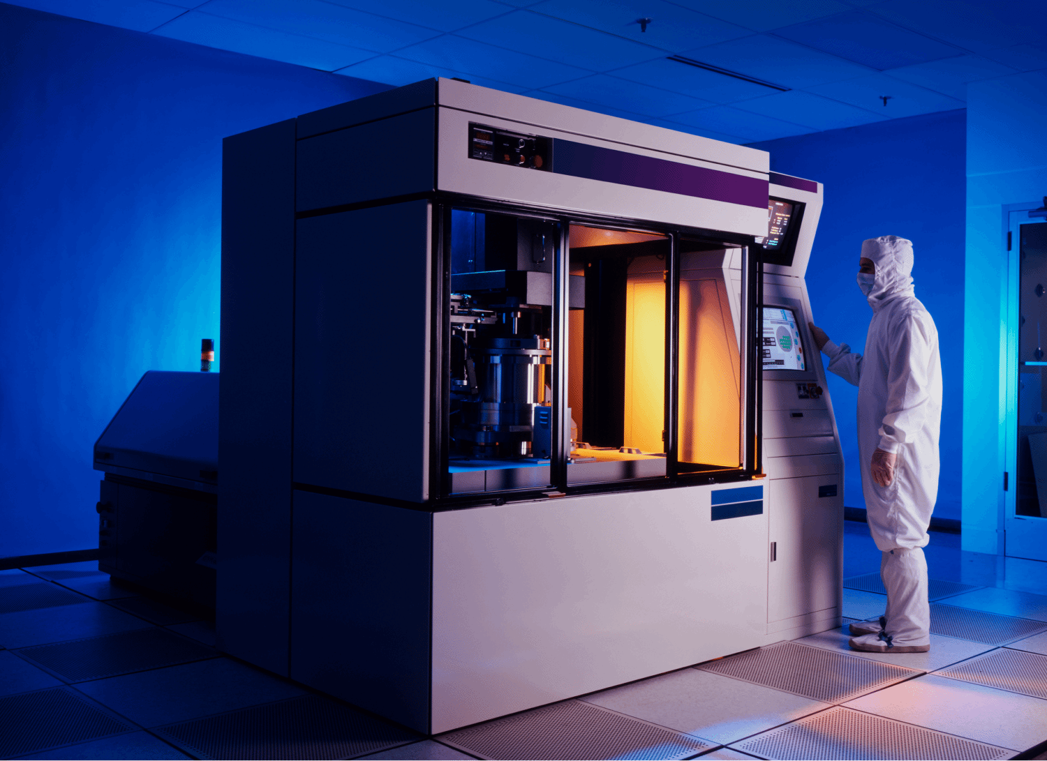 Large silicon wafer etching machine